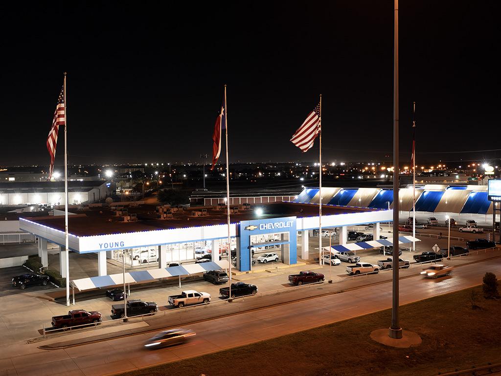 Dealership gallery photo 1